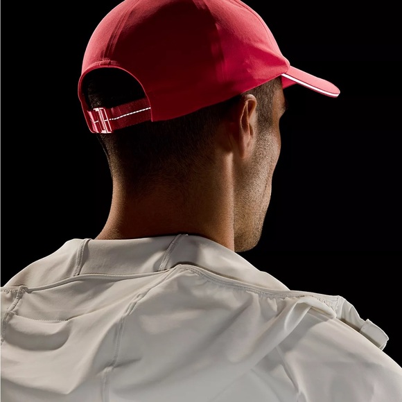 Lululemon Unisex Hat 🎁NWT🎁 Fast and Free Running Hat Sz S/M Glazed Pink color - Picture 7 of 7